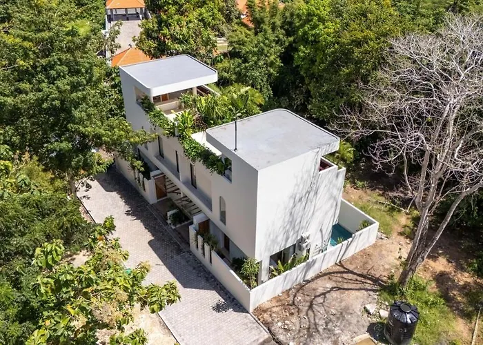 Villa Kairos 2br W Pool & Rooftop, Min From Waves *