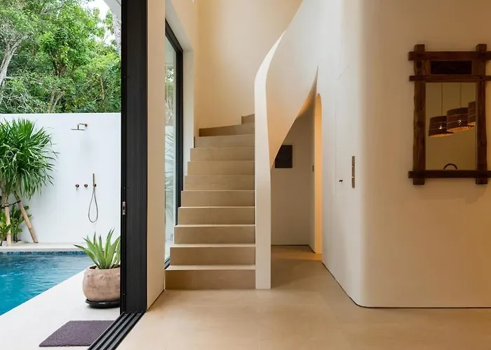 Kairos 2br W Pool & Rooftop, Min From Waves *
